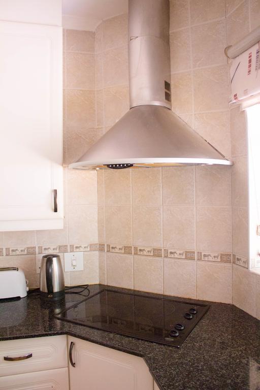 Khuvena Guesthouse Randburg ห้อง รูปภาพ
