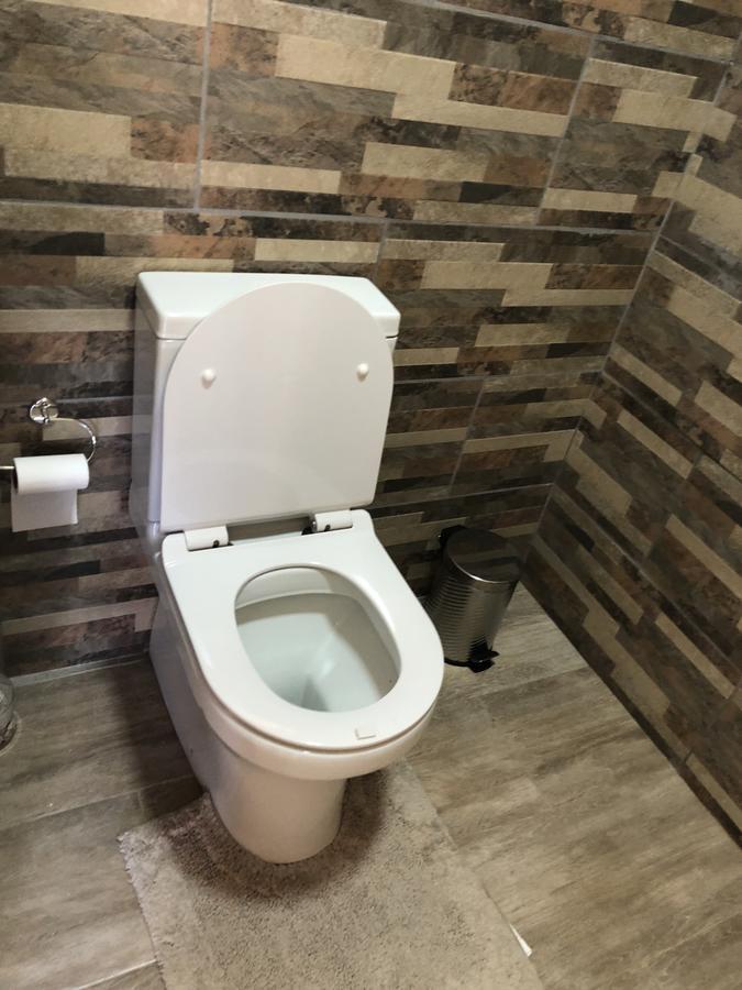 Khuvena Guesthouse Randburg ภายนอก รูปภาพ